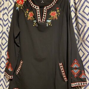 The Pyramid Collection Black Tunic with Red and Blue Embroidery